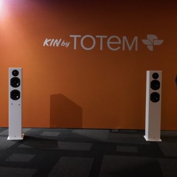 Totem Acoustic KIN PLAY TOWER – A nagytesó